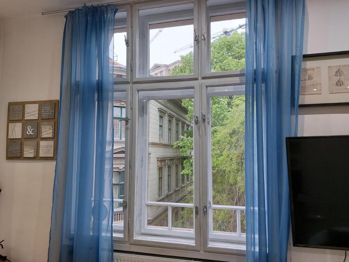 Sunny Studio At The Castle Budapest Esterno foto